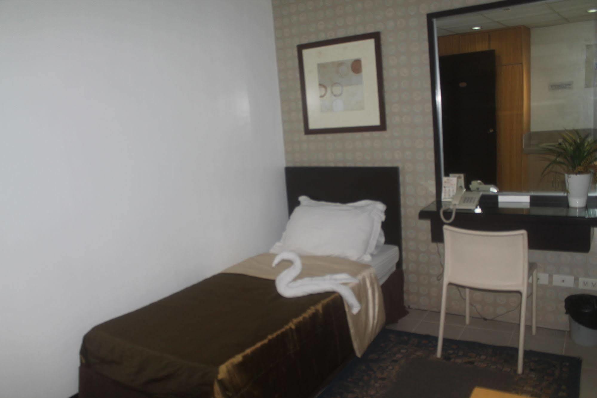 Orange Nest Hotel Manila Dış mekan fotoğraf