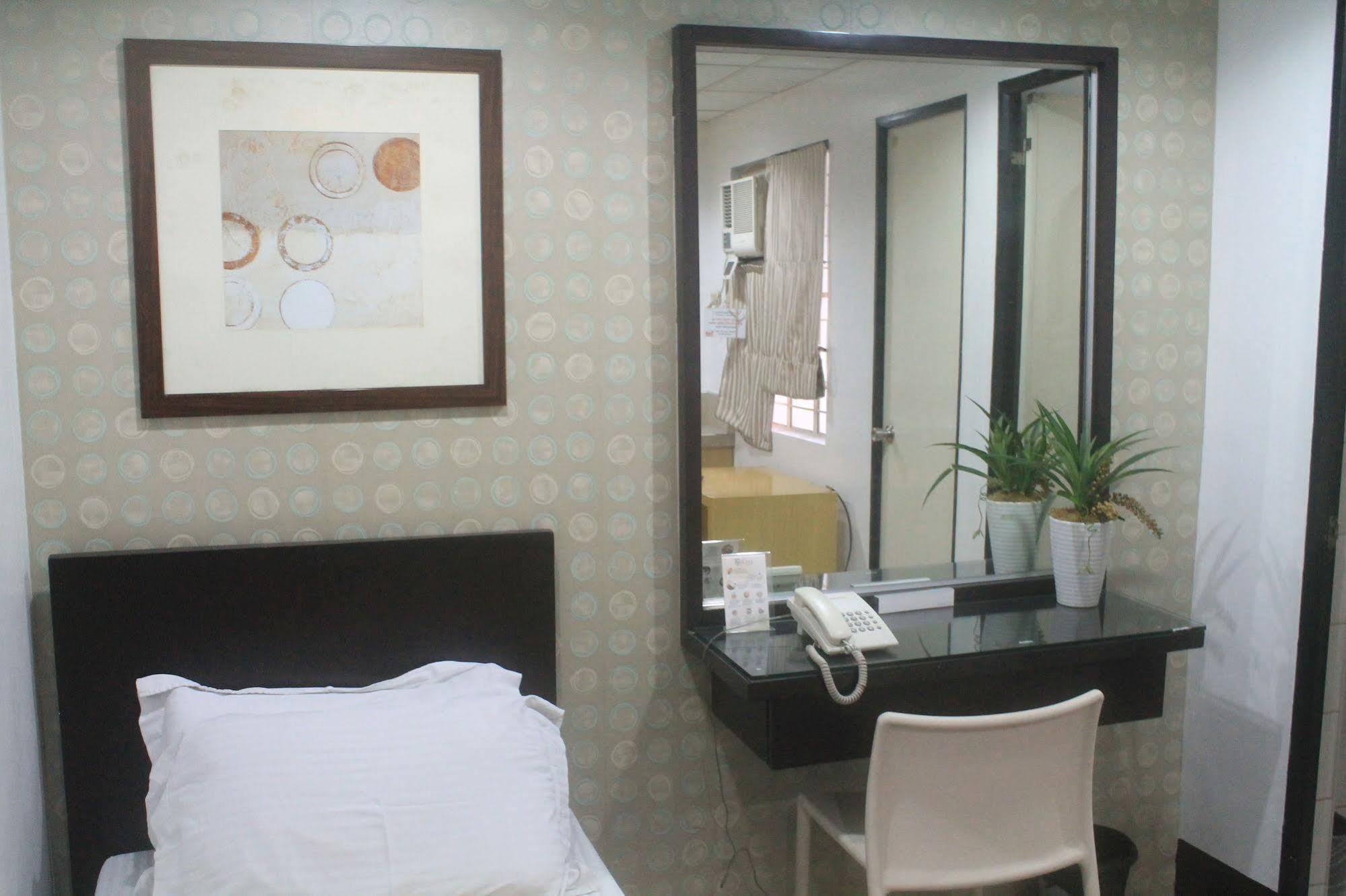 Orange Nest Hotel Manila Dış mekan fotoğraf