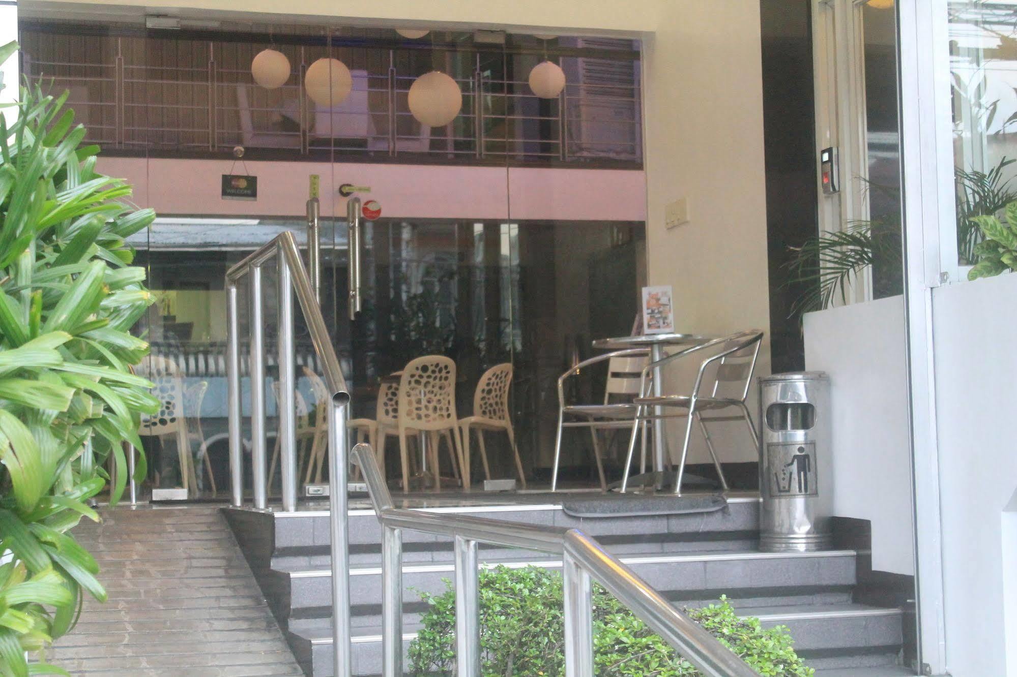 Orange Nest Hotel Manila Dış mekan fotoğraf
