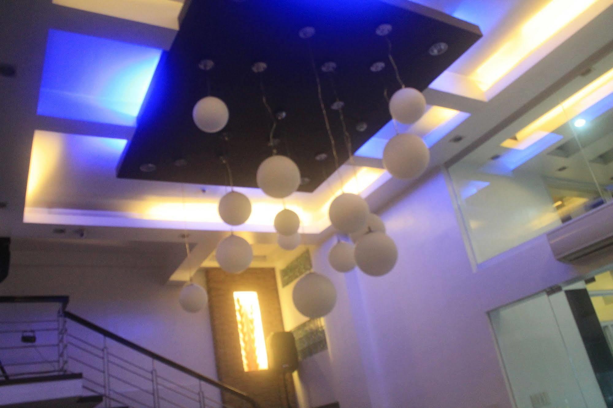 Orange Nest Hotel Manila Dış mekan fotoğraf